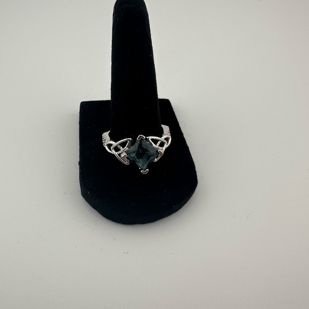 Silver And Blue Square Gemstone Ring - image 1
